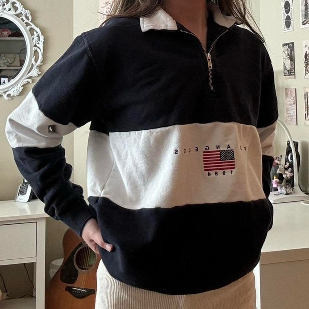 Brandy Melville Black and White Top